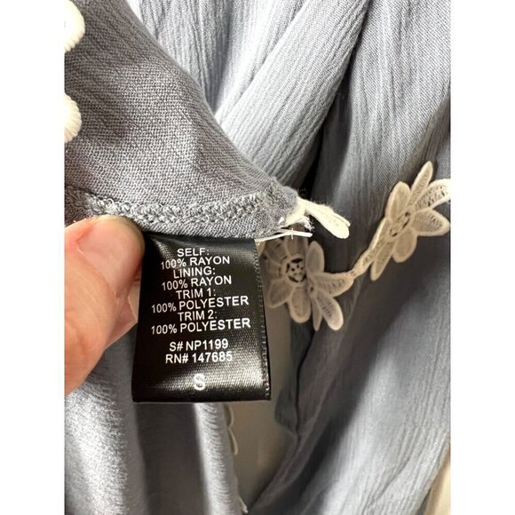 Nude blue floral‎ lace trim romper women’s small festival boho - Picture 6 of 10